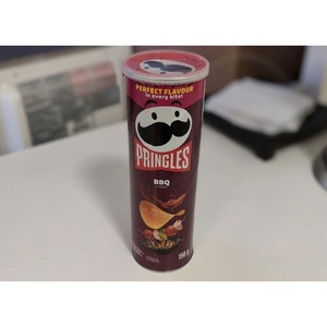 Prringles Texas BBQ Sauce, Papas Fritas Apilables con Sabor a BBQ Ahumado y Dulce, con Deliciosa Textura Crujiente de Patata - Product Image 4