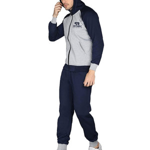 Survêtements pour hommes confortables et décontractés, conçus pour un style décontracté et un nouveau design, en vente. - Product Image 5