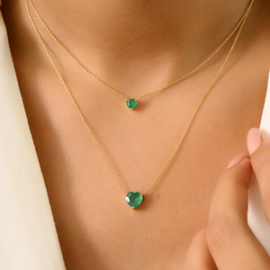 14K <b>Solid</b> <b>Gold</b> Emerald Cut Solitaire Heart <b>Pendant</b> Necklace - Product Image 3