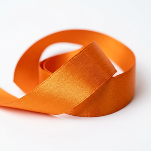 Cinta de Satén Naranja de 25 mm de Una Cara para Exhibición en Tiendas, Promociones de Temporada, Fabricante OEM, Paquete de 5 Rollos - Product Image 1