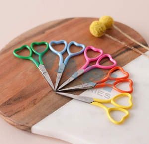 Tijeras de Alta Calidad con Cuchilla Afilada para Cortar Cinta, Tijeras de Uso Personal, Tijeras para Tejer al por Mayor, Herramientas de Bordado Personalizadas - Product Image 2