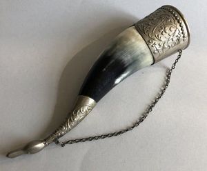 Antique Style Metal Blowing Horn with Chain Vintage Signal Horn <b>Decorative</b> Instrument Handcrafted Style Metal Horn with Chain - Product Image 3