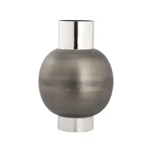 Minimalist Stainless Steel Tabletop Vase Rust Resistant Modern Decorative <b>Metal</b> Vase for Floral Arrangement Display - Product Image 1