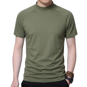 T-shirt en coton pour homme, style luxe, coupe ajustée, col montant, manches courtes, pour la saison estivale. - Product Image 1