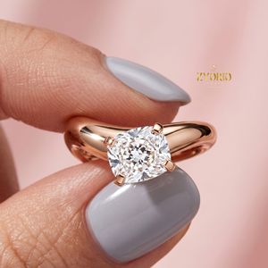 Anillo de Compromiso Solitario con Corte de Pera en Plata de Ley 925, Anillo de Promesa con Diamante Cultivado en Laboratorio, Anillo de Boda Minimalista para Mujer - Product Image 2