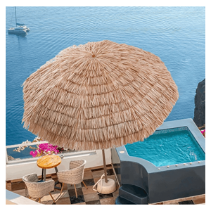 Sombrilla de palma entera hecha con material de hojas de palma secas y base de madera para protección solar y decoración de playa, Vietnam - Product Image 6