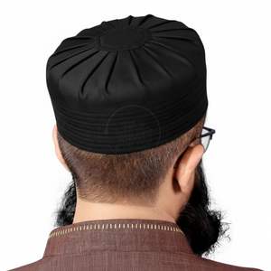 Gorro de Oración Musulmán de Alta Calidad al por Mayor, de Algodón Puro/Poliéster, Estructura Rígida, Gorro Kufi para Hombre, Tocado Islámico para Hajj y Umrah - Product Image 4