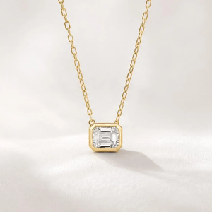 Collier solitaire en or jaune 14 carats avec diamant de laboratoire certifié IGI DEF VVS, pendentif taille émeraude 0,50 ct, pour usage quotidien - Product Image 5