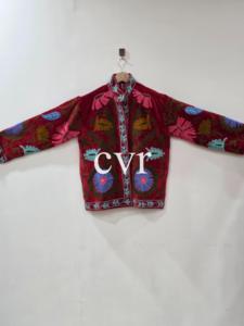 Chaqueta de Terciopelo con Bordado Floral a Mano, Cuello Mandarín, Manga Larga, Talla Grande, Estilo Elegante para Mujer, Invierno - Product Image 2