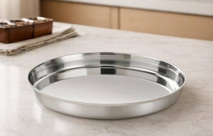 Assiette Ronde en Acier Inoxydable de Qualité Commerciale avec Finition Polie Brillante pour Restaurants, Hôtels, Cafétérias et Services de Traiteur - Product Image 3