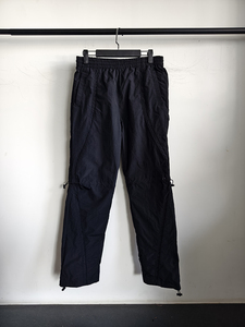 กางเกงวอร์มผู้ชายทรงสปอร์ตขนาดใหญ่พิเศษ 4XL ผ้าไนลอนคุณภาพสูง กางเกงวิ่งออกกำลังกายทรงหลวม ดีไซน์เนอร์แบรนด์ดัง - Product Image 3