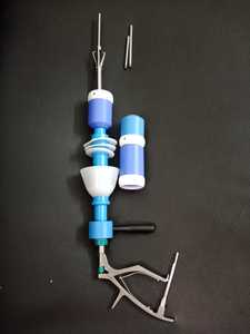 Manipulador Uterino GyneBio Recto Mangeshkar con Mango de Bloqueo y Mango de Trinquete - Product Image 4