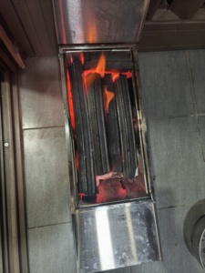 Charbon de bois activé vietnamien de qualité supérieure - Haute valeur calorifique pour barbecue - Exportateur VN - Product Image 5