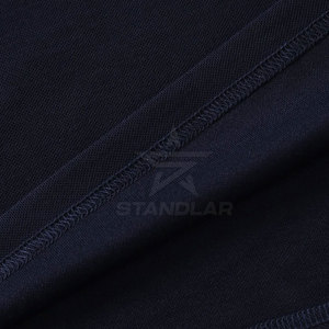Polos transpirables y ligeros para hombre a precio razonable, polos de color sólido para hombre hechos en Pakistán. - Product Image 4
