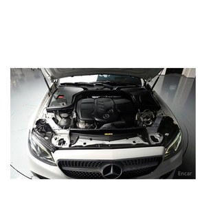 เมอร์เซเดส-เบนซ์ อี-คลาส E220d แคบริโอเล็ต ปี 2020/12 ระยะทาง 106,453 กม. เครื่องยนต์ดีเซล เกียร์อัตโนมัติ มาตรฐานไอเสียยูโร 5 เบาะหนัง กล้องมองหลัง - Product Image 6