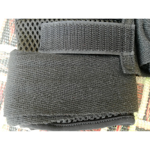 Bandages de protection des mains à amortissement des chocs avancé |   Bandes de maintien flexibles en néoprène à demi-doigts avec support de poignet étendu - Product Image 5