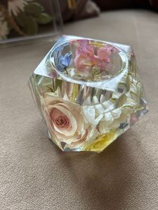 Luxury Resin Candle Holder With Elegant Surface Finish For Interior Decoration And Candle Presentation - Product Image 5