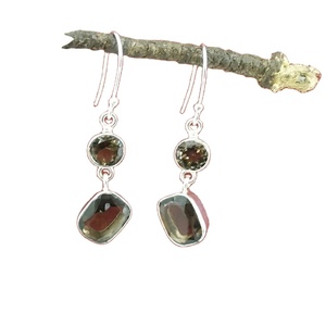 Boucles d'oreilles pendantes en argent sterling 925 avec quartz fumé et accent diamanté tendance - Product Image 1