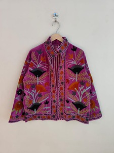 เสื้อแจ็คเก็ตกำมะหยี่ปักลายดอกไม้สีม่วงสไตล์โบฮีเมียน คอจีน แขนยาว เสื้อคลุมลำลองสำหรับผู้ใหญ่ ใส่ได้ในฤดูใบไม้ร่วง - Product Image 2