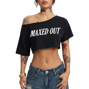 Camiseta Corta Sexy Negra con Hombros Descubiertos para Mujer, Estampado Personalizado, Manga Corta, Ajuste Holgado, Bajo sin Rematar, Estilo Urbano, Blusa de Verano - Product Image 1