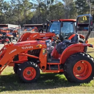 Tracteur compact Kubota L60LE série L3560 d'occasion en bon état, en stock - Product Image 6
