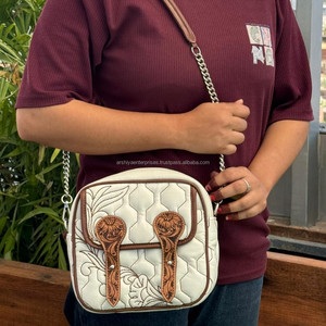 Manufacturer New Arrival Fashion Hand Tooled Genuine Quilted Leather Zipper Crossbody Bags Trendy Chain Shoulder Strap Handbags - Product Image 2