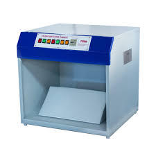 Indian Supplier Selling Top Quality Wide Viewing Area Wood or Steel Material <b>Paint</b> Testing Use Colour Matching Cabinet for Sale - Product Image 1