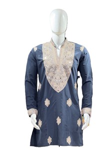 Ensemble kurta tendance pour homme en tissu synthétique léger avec broderie, col en V, idéal pour les mariages et festivals, style indien et pakistanais - Product Image 3