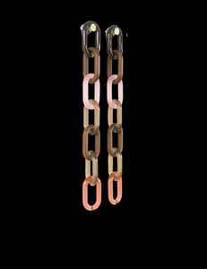 Cadena Decorativa de Resina Artesanal Lumorelle, Cadena Elegante Hecha a Mano con Forma Artística Contemporánea y Superficie Brillante - Product Image 6