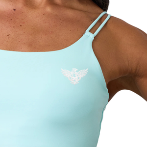 Camisola de tirantes finos ajustada para mujer, sin mangas, elástica, color azul cielo, estilo casual de verano, con tejido transpirable en la parte delantera. - Product Image 5