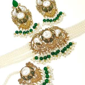 Fashionable Zircon Necklace Fashion Jewelry Sets Premium Bridal Jewelry Set Luxury Party Wear <b>Accessories</b> - Product Image 2
