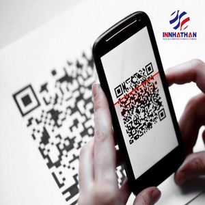Autocollants personnalisés avec code QR en gros, autocollants imperméables résistants aux rayures, livraison rapide, logo personnalisé ISO, fabricant vietnamien - Product Image 3
