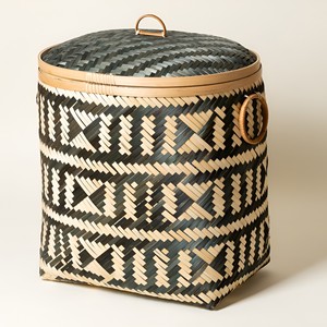 Cestas decorativas de bambú con asa, hechas a mano, para ropa, lavandería, a bajo costo. - Product Image 3