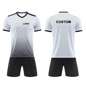 ชุดทีมฟุตบอลพรีเมียม เสื้อและกางเกงขาสั้น ชุดยูนิฟอร์มกีฬา ปรับแต่งได้ พิมพ์ลายตามสั่ง ผ้าแห้งเร็ว - Product Image 2