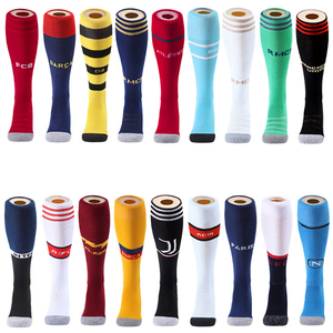 Chaussettes de football blanches mi-hautes avec bande jaune et logo imprimé pour adultes, chaussettes de sport en coton respirant tricoté pour l'été - Product Image 6