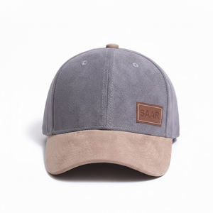 Gorra de Béisbol de Gamuza Premium con Logotipo Personalizado, Parche SAAR, Estilo Deportivo Urbano, Gris y Beige, Dos Tonos, Ajustable, Unisex - Product Image 1