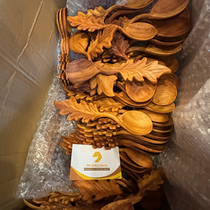 Natural Leaf Shape Wooden Spoon Vietnam Handmade Eco-Friendly Kitchen Utensil Bulk Export Supplier - Product Image 1