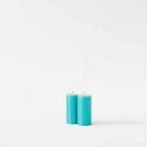 Juego de Velas de Parafina y Cera de Soya Aqua Serenity, Ecológicas, Hechas a Mano, No Tóxicas, 2 Velas de Color Azul Agua Vibrante, Decoración para el Hogar, Pascua - Product Image 3