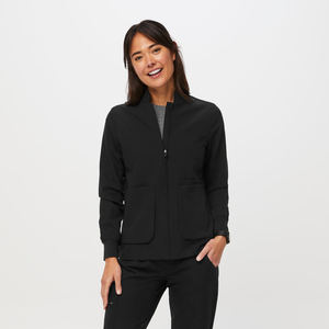 Blouse médicale ajustée avec tissu doux et respirant et design professionnel moderne - Product Image 3