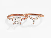 Anillo de Compromiso de Oro Amarillo de 14K con Diamante Cultivado en Laboratorio y Anillo de Boda a Juego en Forma de V Curva, Conjunto de Anillos Nupciales para Mujer
