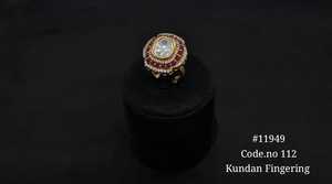 Bague de doigt Kundan plaquée or avec pierre ovale, ajustable, en laiton, époxy Kundan, pour mariage, fête, cadeau, accessoires - Product Image 4