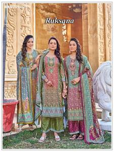 Dernière collection de salwar-kameez prêts-à-porter en satin avec imprimé numérique et manches cloche, bordure en dentelle fantaisie - Collection de mode féminine - Product Image 6