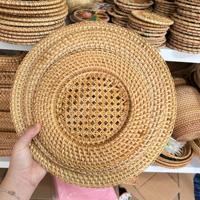 Assiette de présentation ronde en bambou brun clair, design européen, faite à la main, écologique, rustique, pour décoration de table de mariage