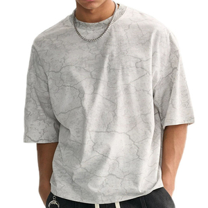 Camiseta de manga corta con estampado craquelado para hombre, cuello redondo, informal, de punto, de algodón, estilo urbano - Product Image 1
