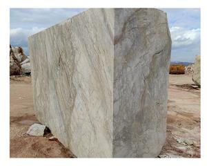 Mármol Calacatta Leyne, Elegante Patrón de Vetas, Bloque Sólido Grande, Material de Superficie Premium para Diseño de Interiores - Product Image 1