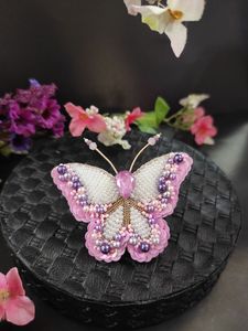 MD HANDICRAFTS Elegante Broche de Joyería Bordado a Mano con Diseño Personalizable para Bodas y Compromisos, Looks de Moda - Product Image 6