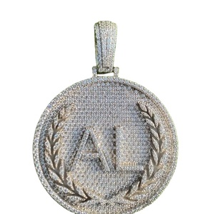 Pendentif Moissanite de forme ronde blanche Pendentif de litre AL de forme ronde Pendentif Moissanite personnalisé en argent sterling - Product Image 1