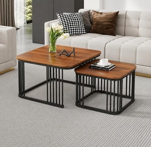 Table basse moderne avec plateau en marbre et base dorée, design incurvé, mobilier minimaliste pour salon - M.F. Modèle d'exportations internationales - Product Image 5