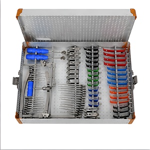 Set de Retractores Lumbares Clear Line LX |   Juego de Instrumentos Quirúrgicos y Ortopédicos de Acero Inoxidable de Primera Calidad, Juego de Retractores Lumbares - Product Image 3