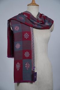 Bufanda VIC para Mujer, de Cachemira India y Lana Fina, Modelo Chinar Jk Booti, 70x200 cm, Transpirable, para Uso Diario en Exteriores en Invierno - Product Image 4